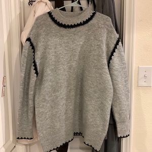 For The Republic slouchy sweater Size Small. EUC